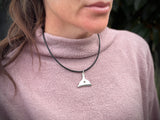 Round Leather Necklace with Parrot Clasp | Black