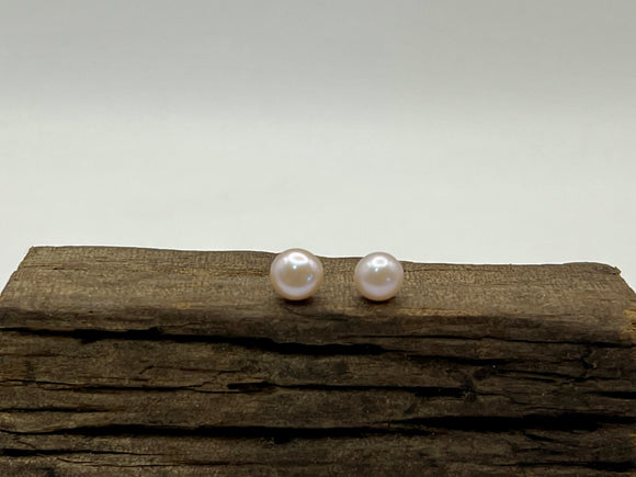 Freshwater Pearl Stud Earrings | Pink | Chele Clarkin Jewellery