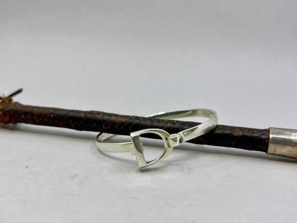 The Original Hinged Stirrup Bangle | Small 17mm | Chele Clarkin Jewellery