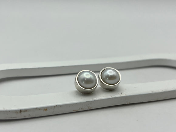 Classic Box Set Freshwater Pearl Earrings